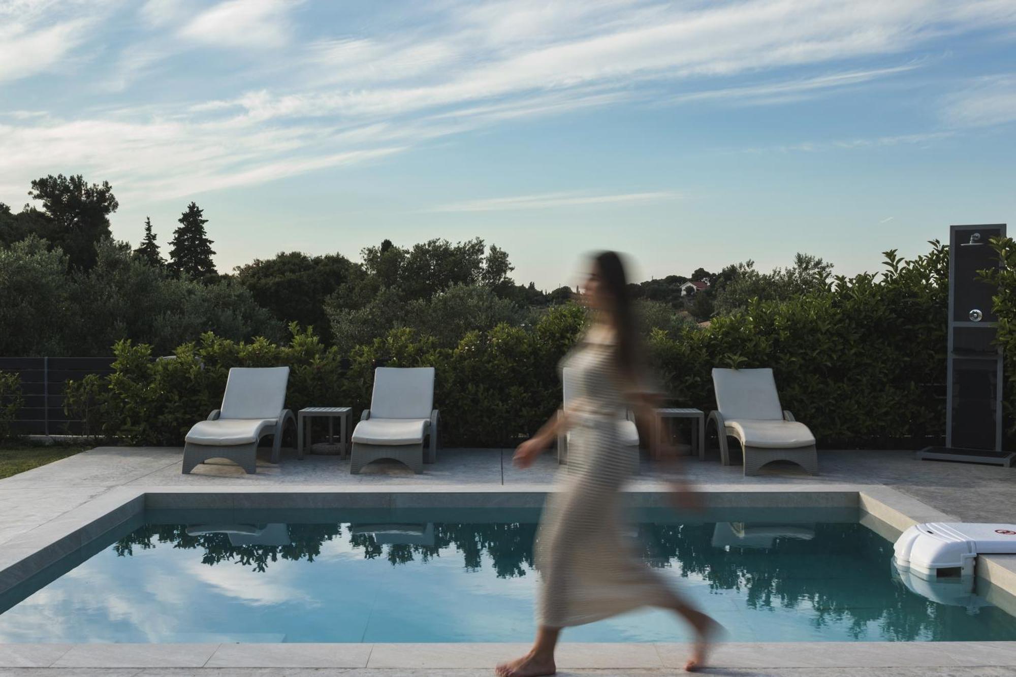 Binios Villa - Private Pool, Walking Distance From The Beach Василікос Екстер'єр фото