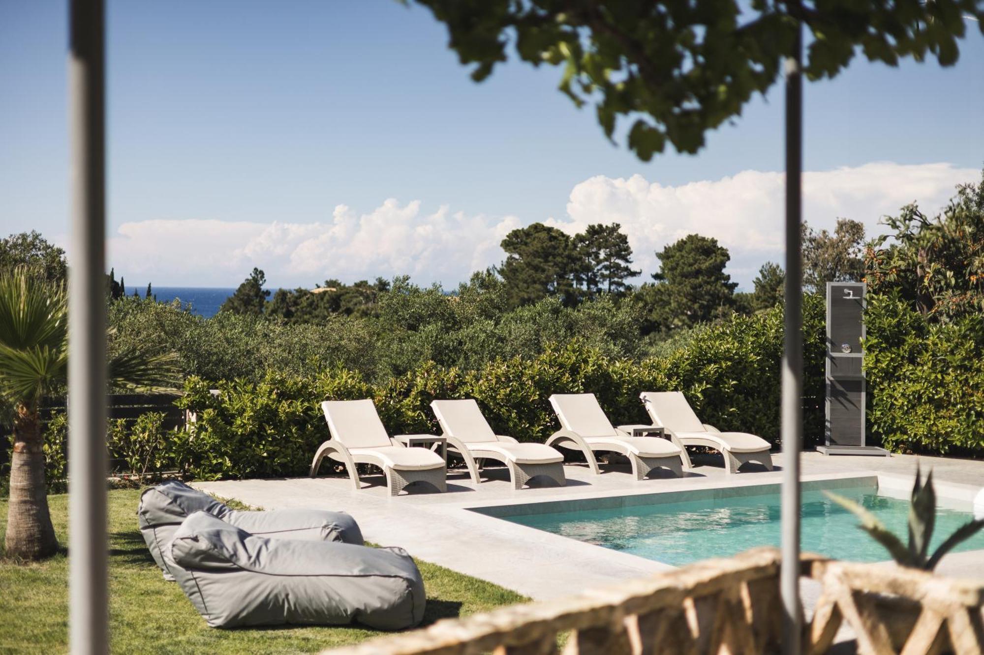 Binios Villa - Private Pool, Walking Distance From The Beach Василікос Екстер'єр фото