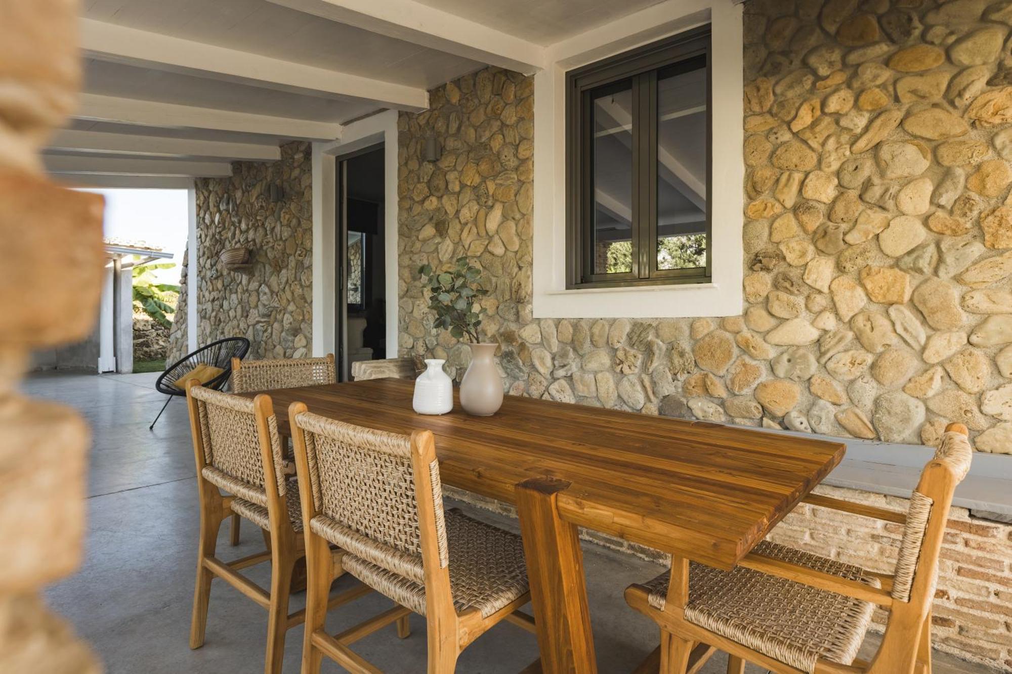 Binios Villa - Private Pool, Walking Distance From The Beach Василікос Екстер'єр фото